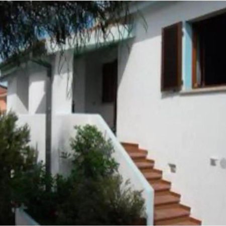Casa Vacanze A Pochi Passi Dal Mare 라마달레나 외부 사진